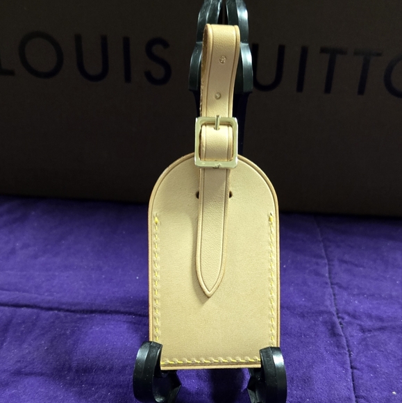 Louis Vuitton Tan Vachetta Leather Luggage Tag - Picture 2 of 3